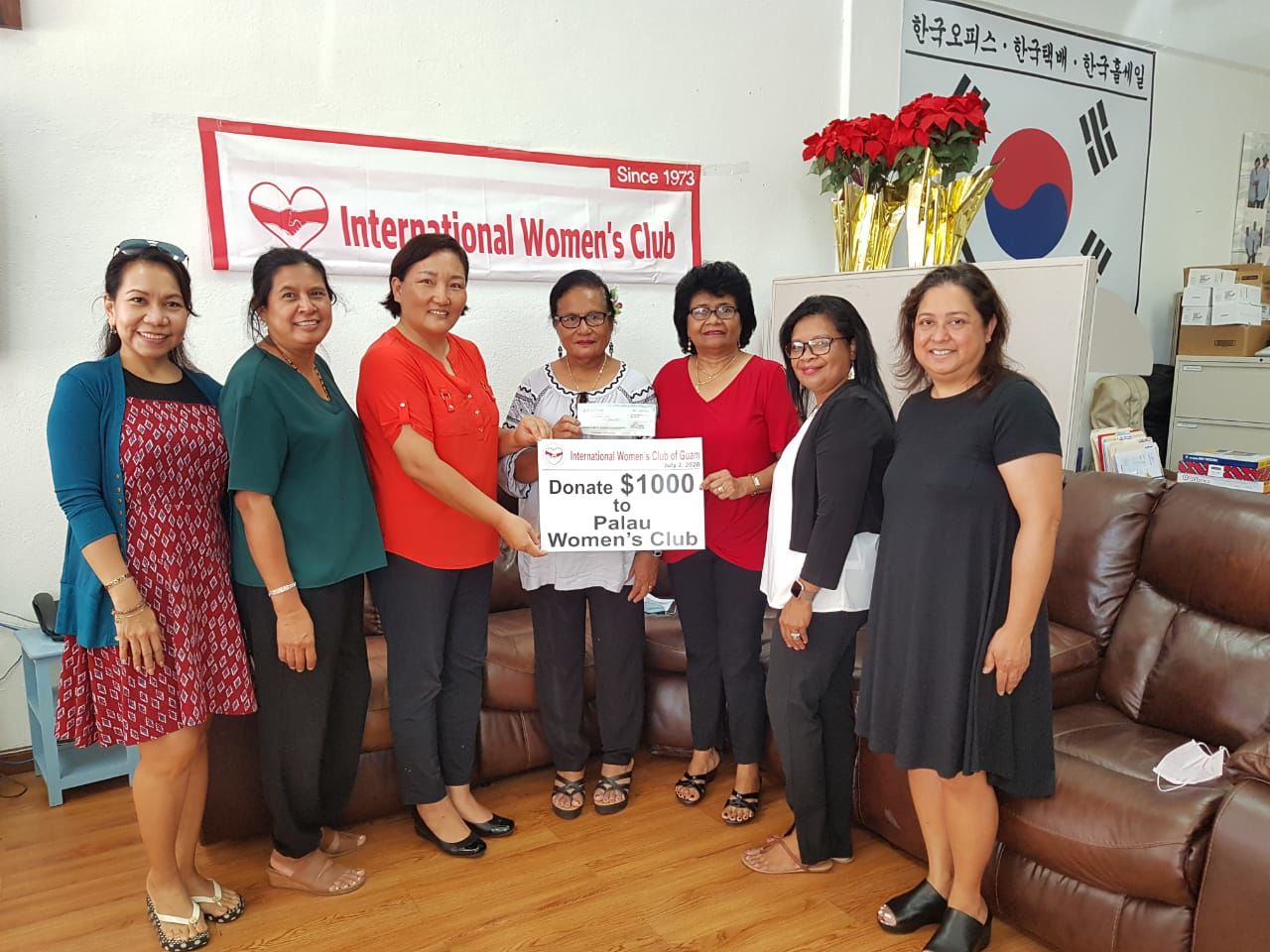 International Women's Club donates to Palau Women's Club
